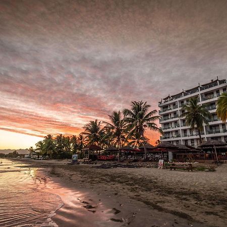 Ramada Suites By Wyndham Wailoaloa Beach Fiji Nadi Kültér fotó