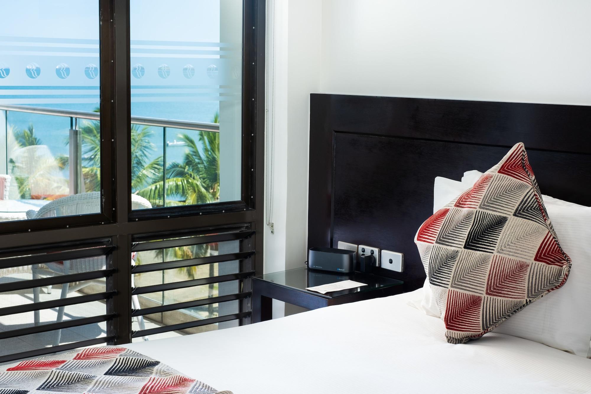 Ramada Suites By Wyndham Wailoaloa Beach Fiji Nadi Kültér fotó