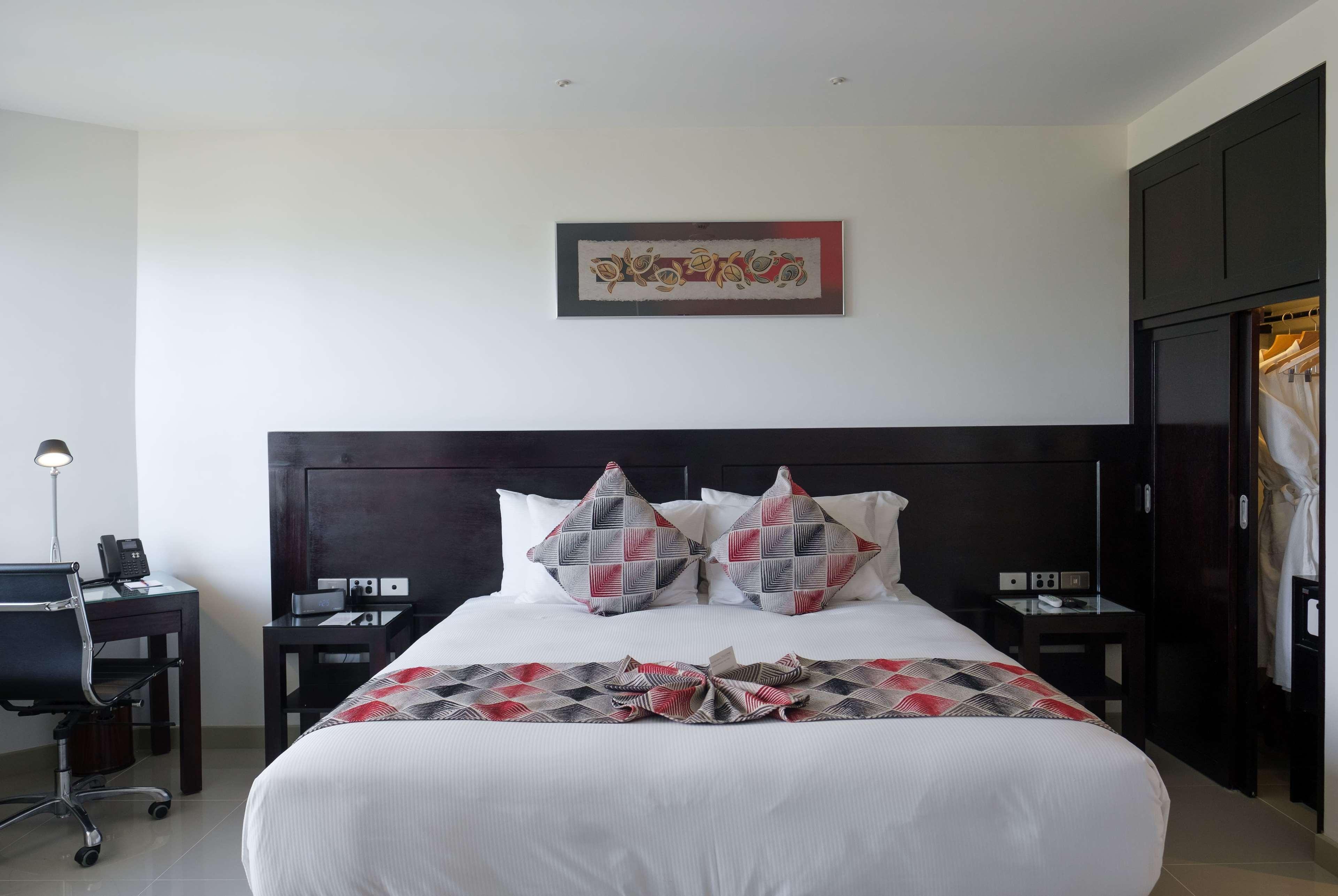 Ramada Suites By Wyndham Wailoaloa Beach Fiji Nadi Kültér fotó