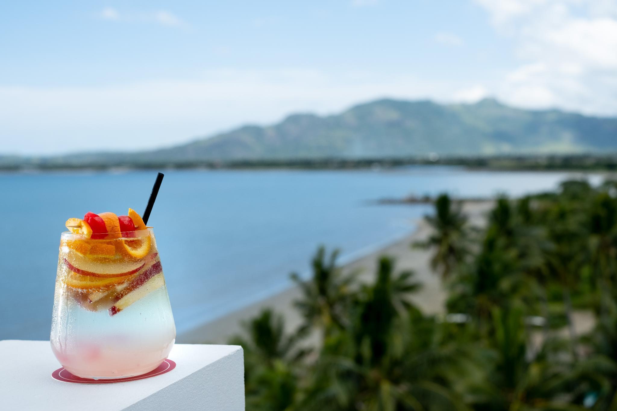 Ramada Suites By Wyndham Wailoaloa Beach Fiji Nadi Kültér fotó