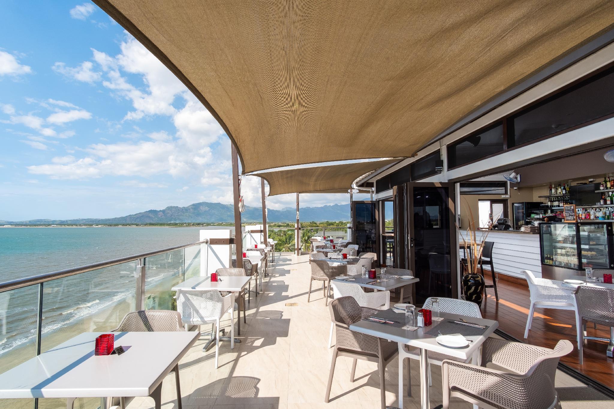 Ramada Suites By Wyndham Wailoaloa Beach Fiji Nadi Kültér fotó